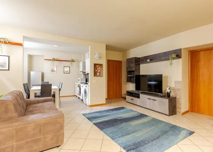 And Mountain Comfort Flat Апартаменты Лекко