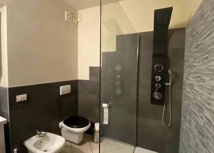 Апартаменты And Mountain Comfort Flat Лекко